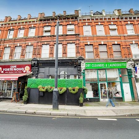 Oyo London Lodge Exterior foto
